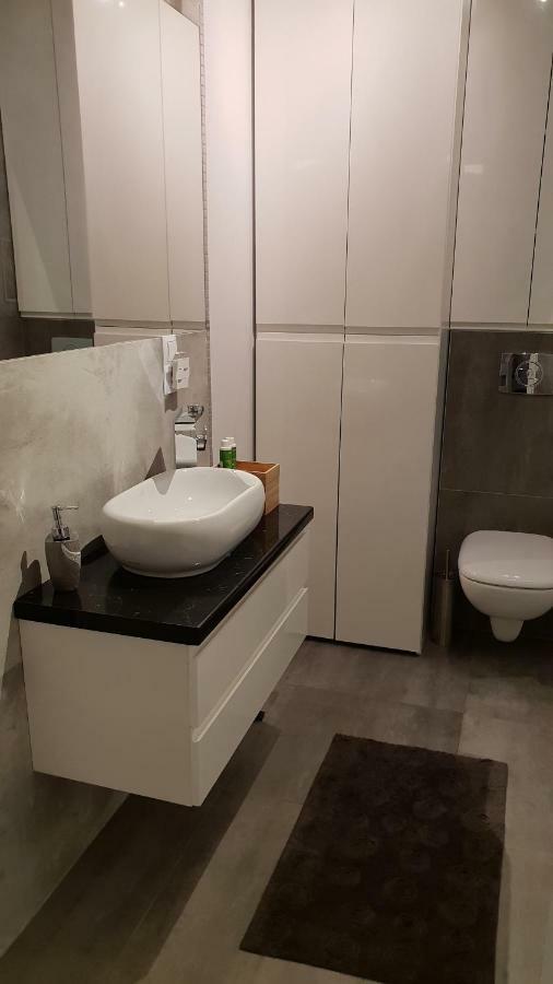 Apartament Nad Odra Z Tarasem Breslavia Exterior foto